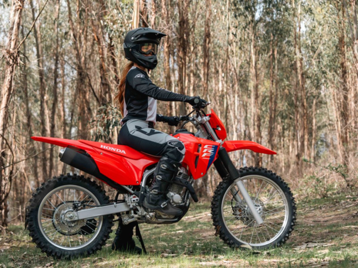 26YM CRF300F Post JS26